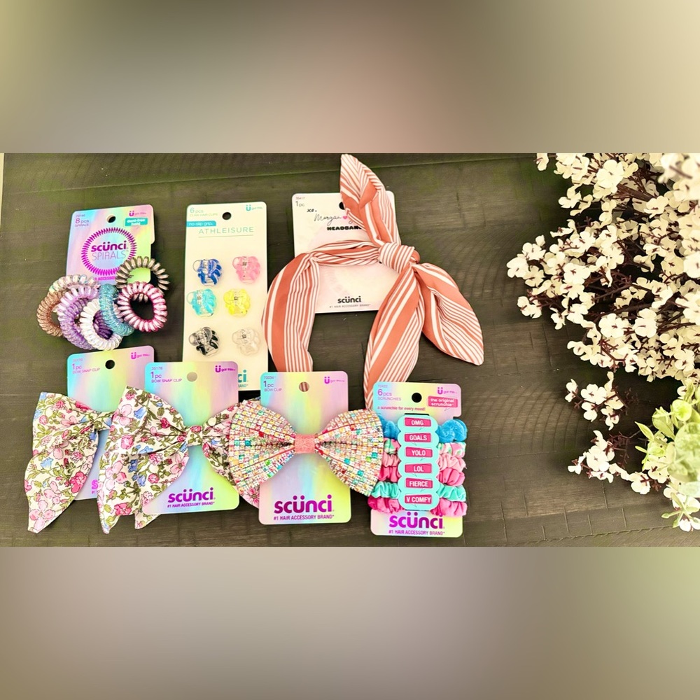 Scünci hair accessories